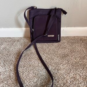 Travelon crossbody purse. Black.